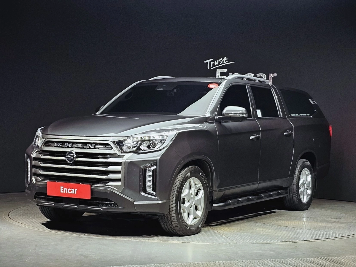 SSANGYONG REXTON SPORTS CAR