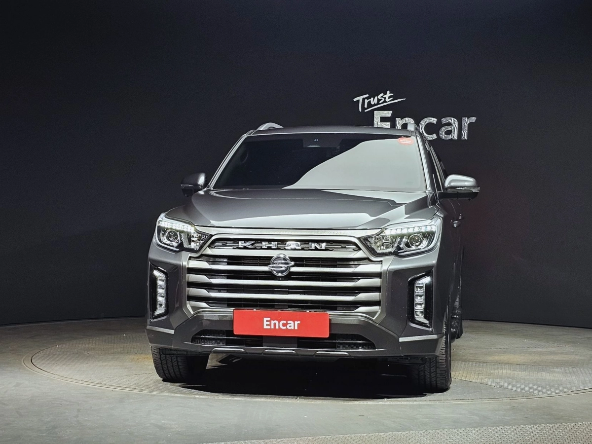 SSANGYONG REXTON SPORTS CAR