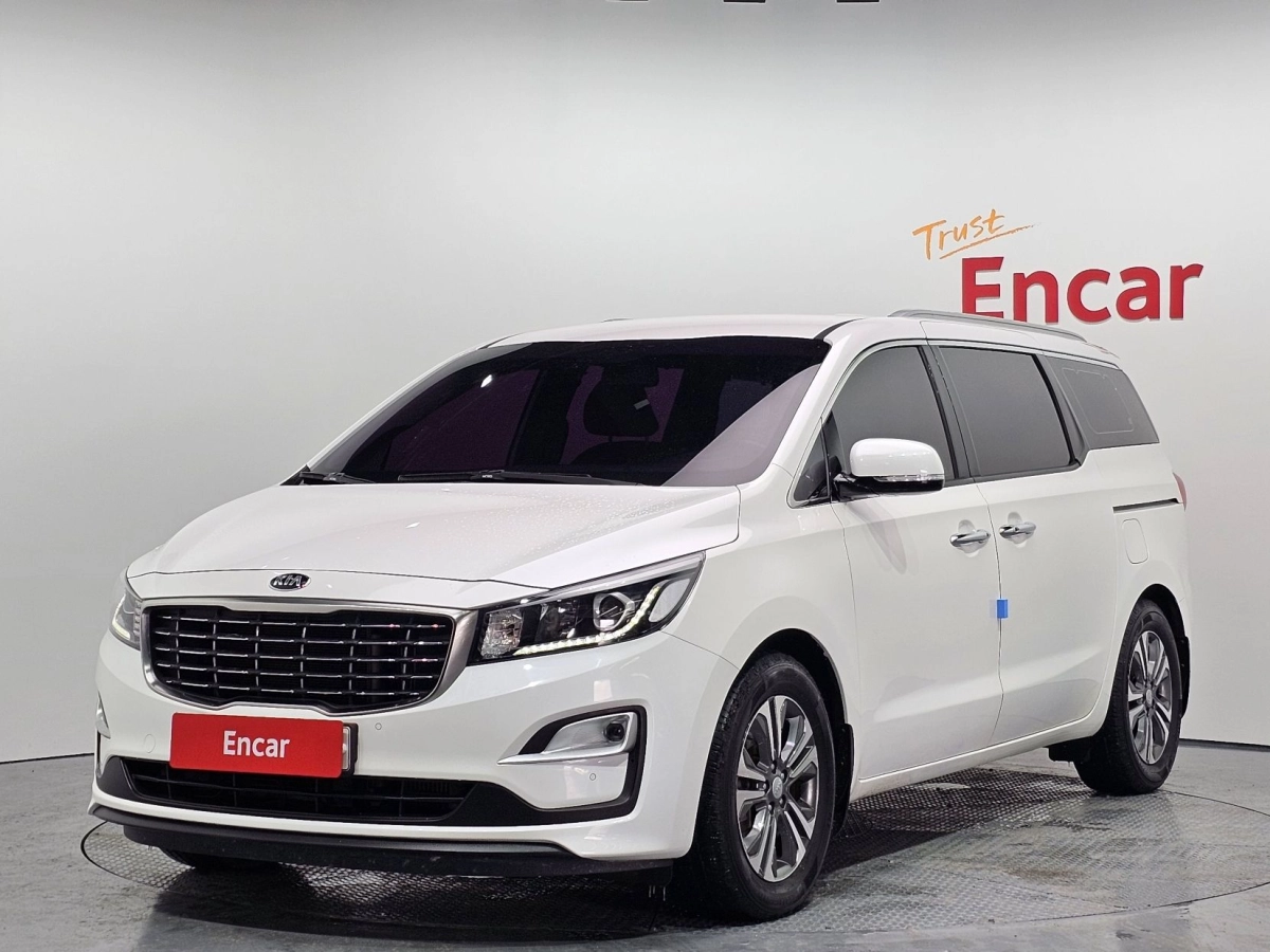 KIA CARNIVAL 2019