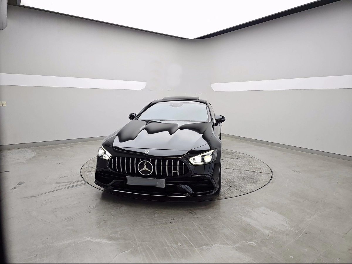 MERCEDES BENZ AMG GT