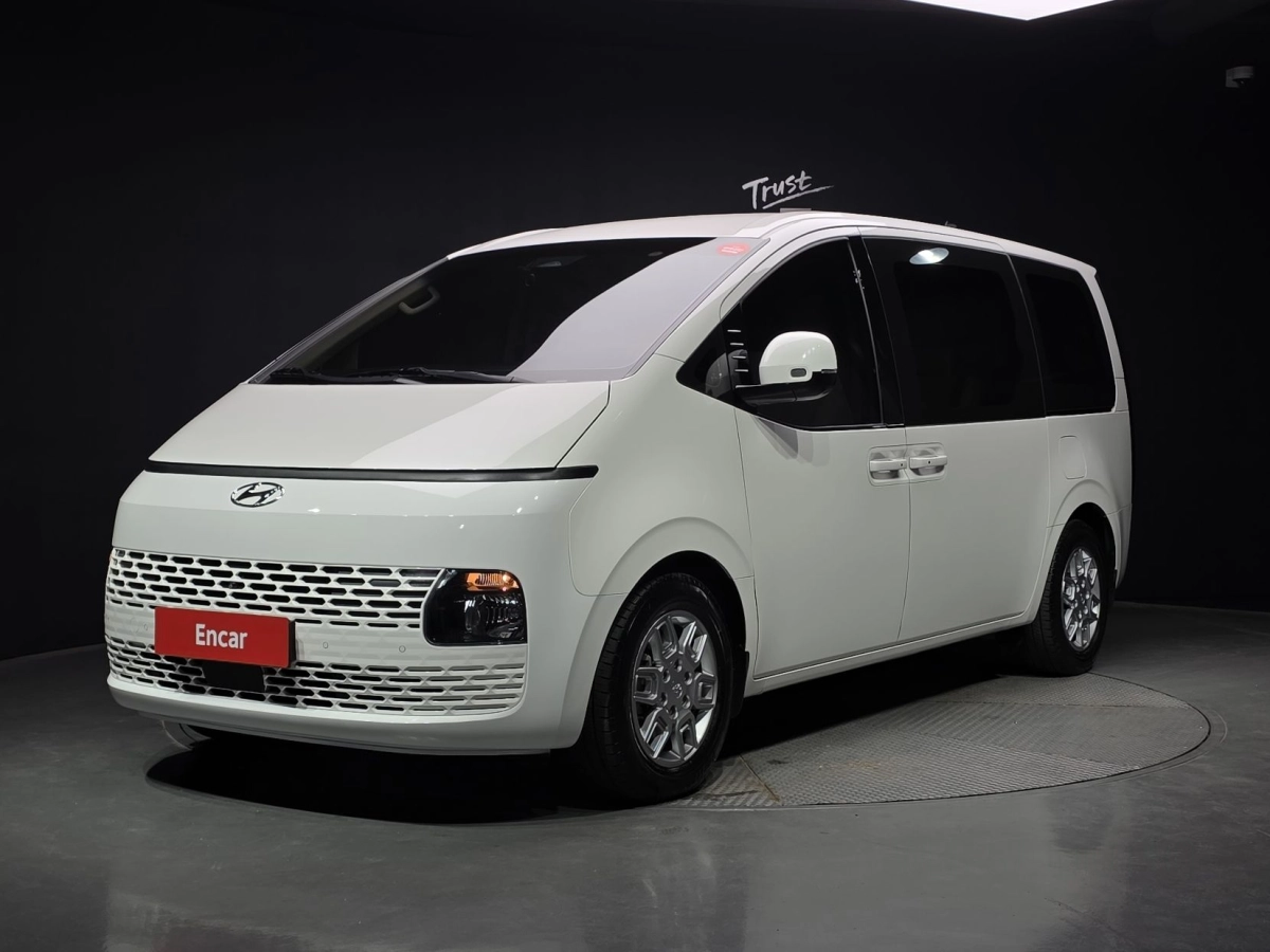 HYUNDAI STARIA 2021