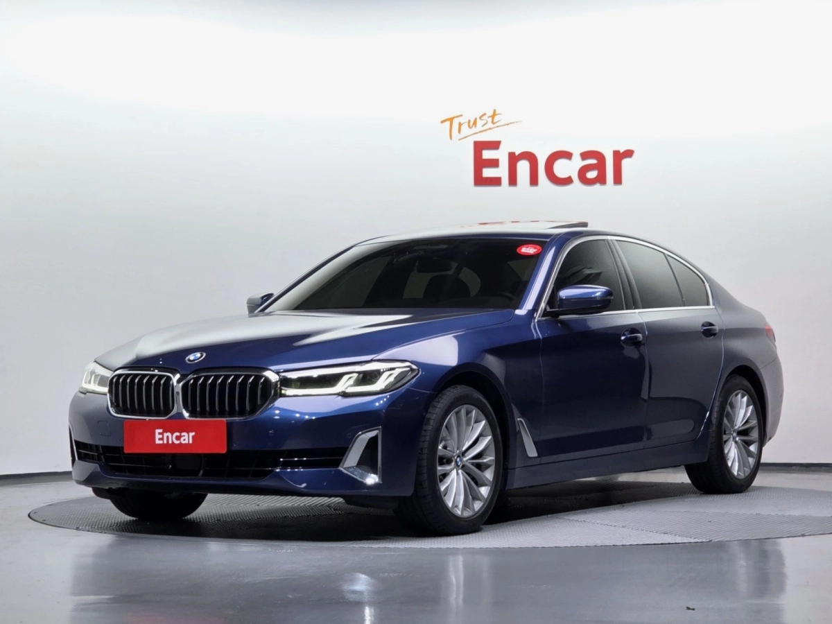 BMW 5-SERIES G30 2020