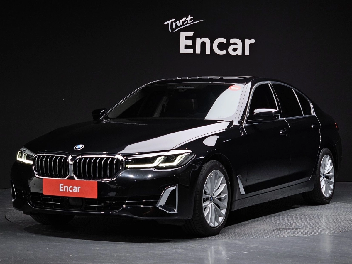 BMW 5-SERIES G30 2020