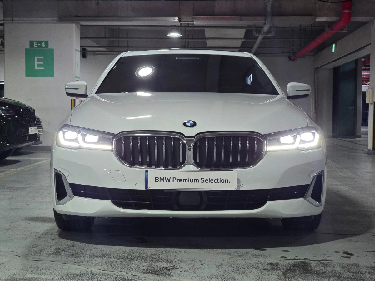 BMW 5-SERIES G30