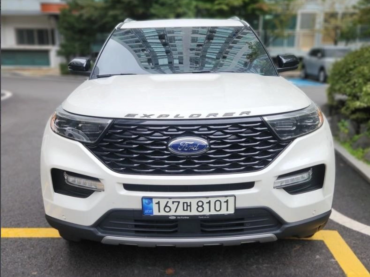 FORD EXPLORER  2021
