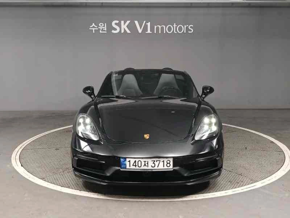 PORSCHE 718 BOXSTER