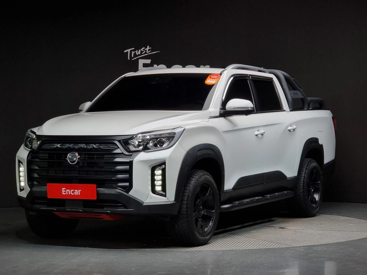 SSANGYONG REXTON SPORTS CAR