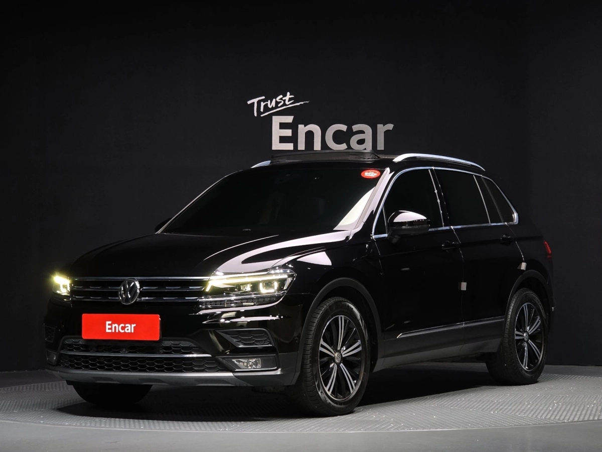 VOLKSWAGEN TIGUAN 2019