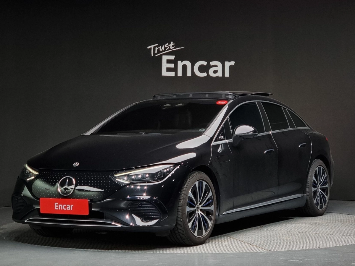 MERCEDES BENZ EQE V295