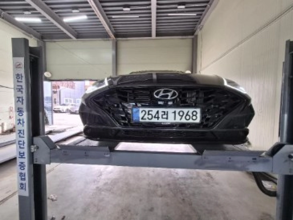 HYUNDAI SONATA DN8
