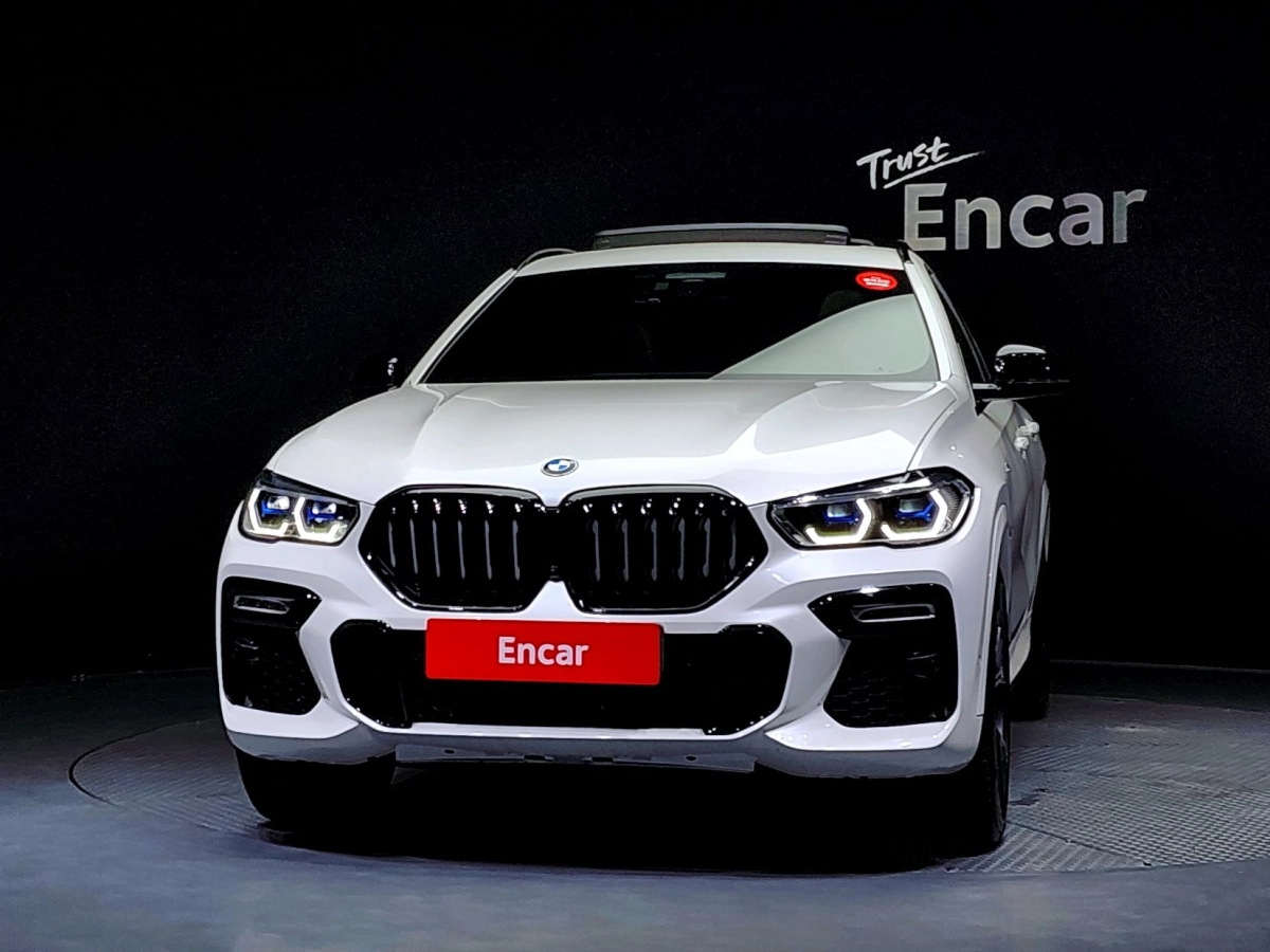 BMW X6 G06