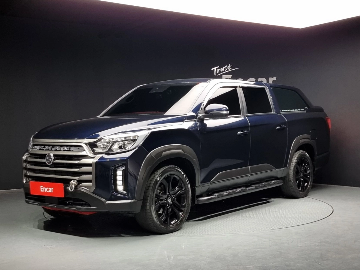 SSANGYONG REXTON SPORTS CAR