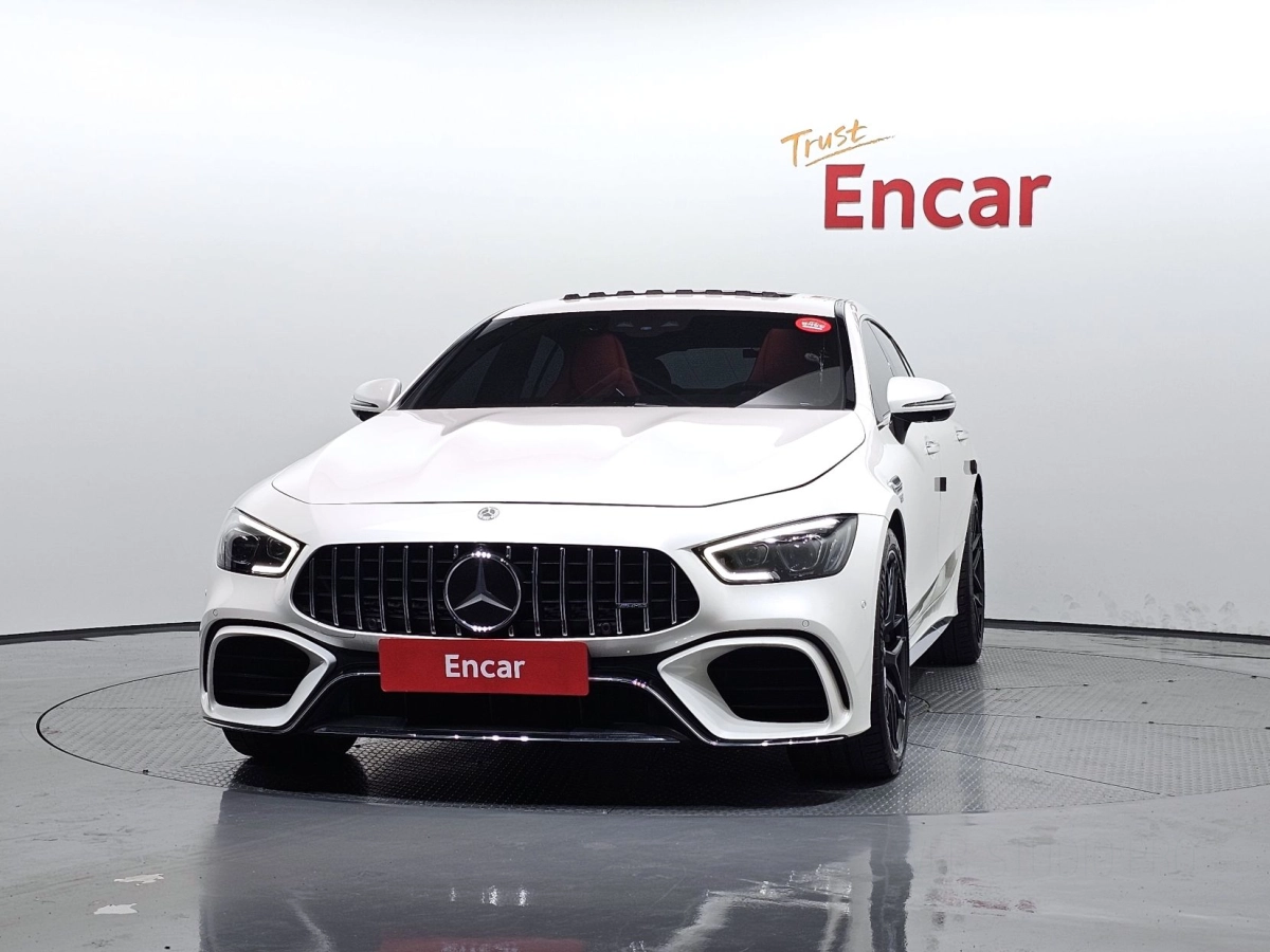 MERCEDES BENZ AMG GT