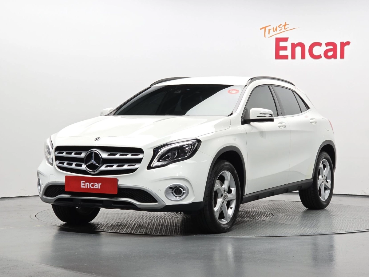 MERCEDES BENZ GLA-CLASS X156  2019
