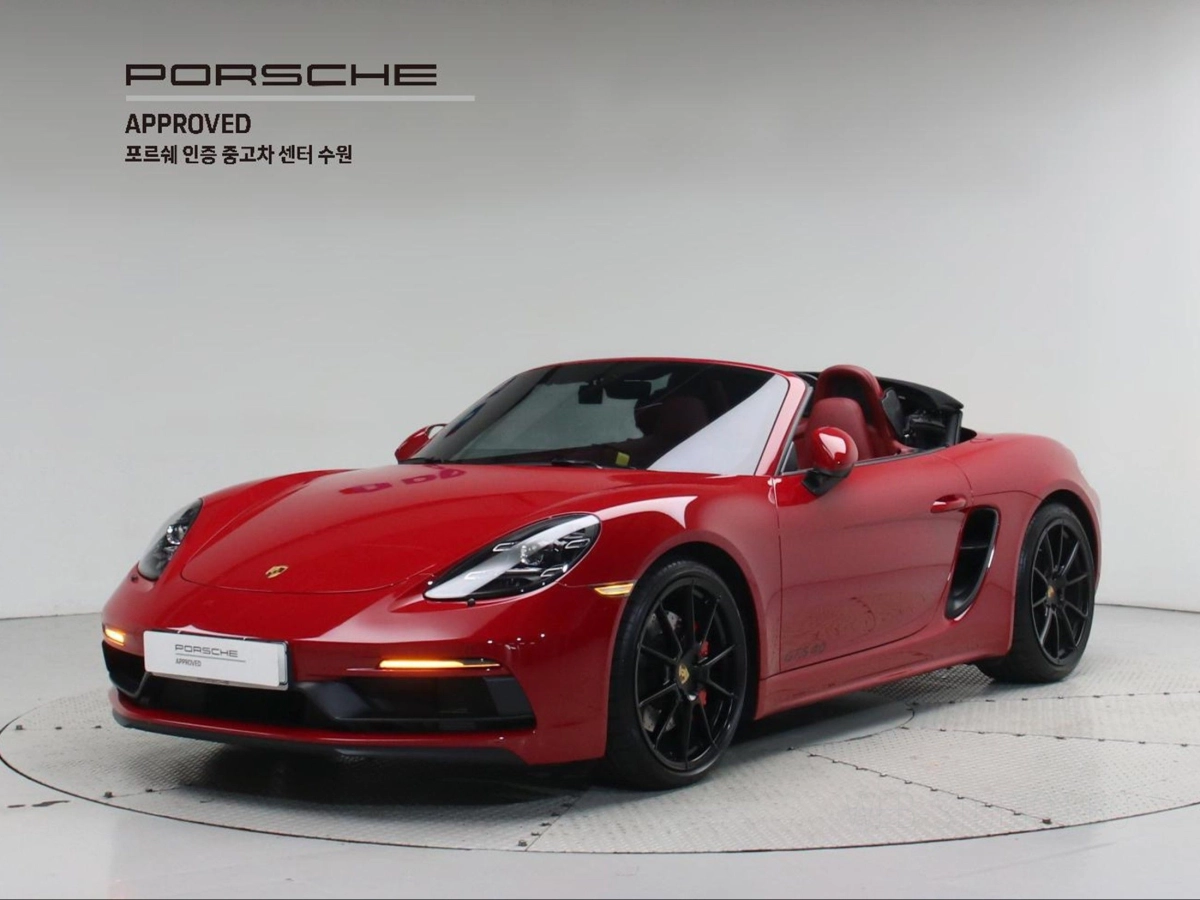 PORSCHE 718 BOXSTER