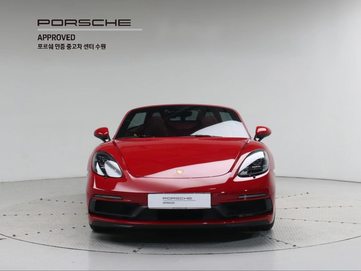 PORSCHE 718 BOXSTER