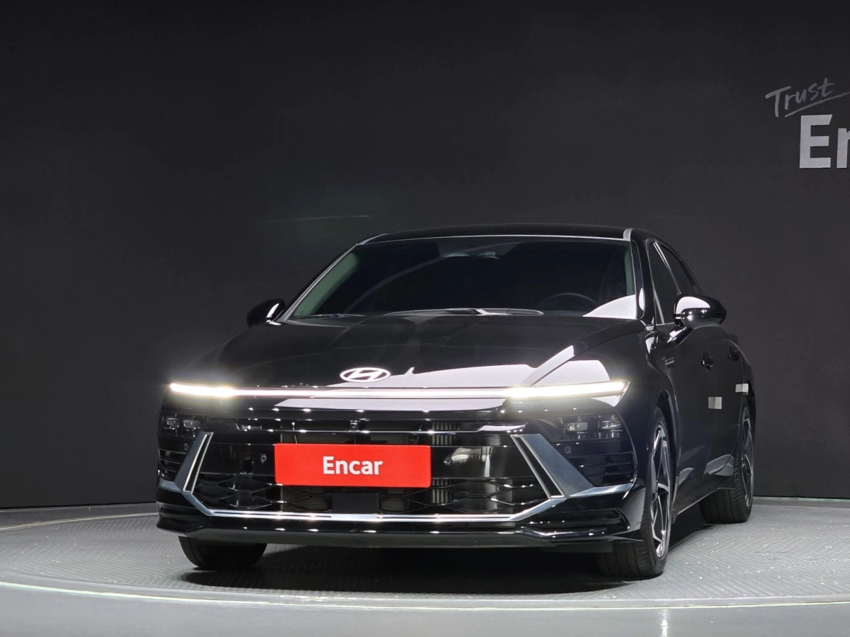 HYUNDAI SONATA 디 엣Ȅ