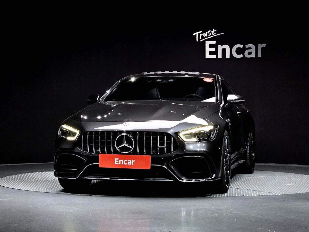 MERCEDES BENZ AMG GT