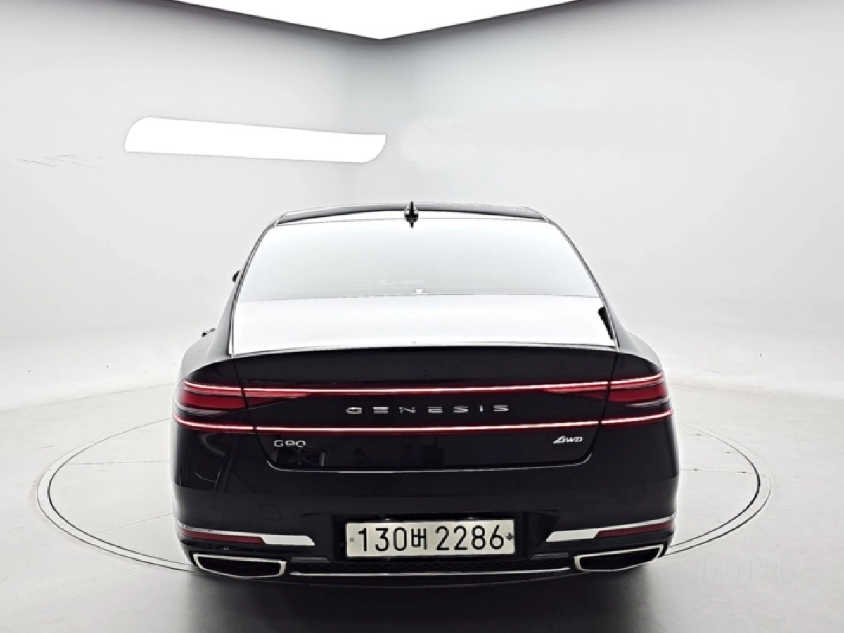 GENESIS G90 RS4