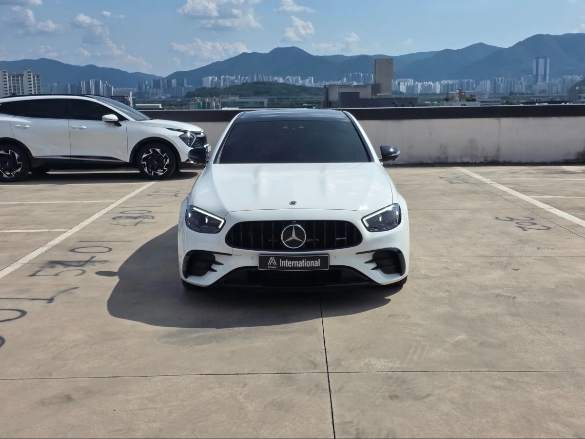 MERCEDES BENZ E-CLASS W213 2023