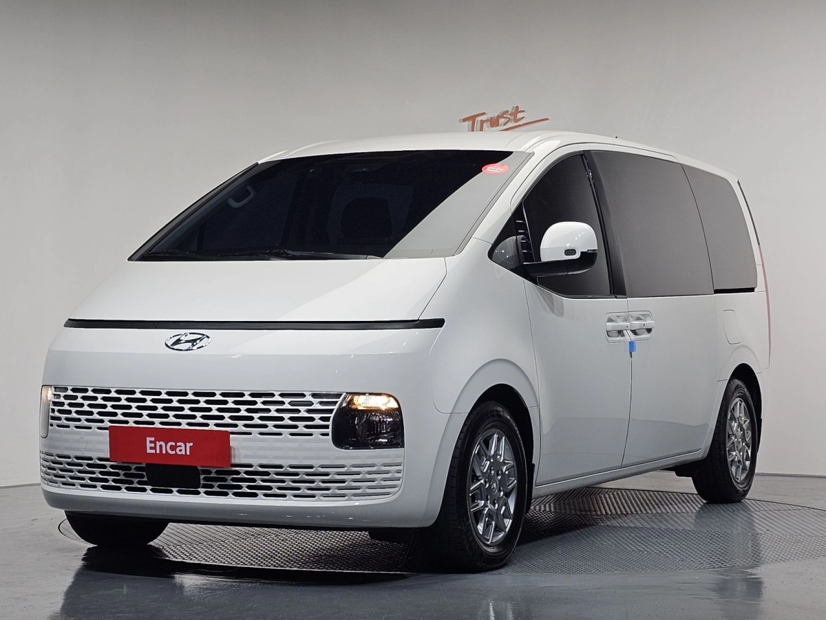 HYUNDAI STARIA 2021