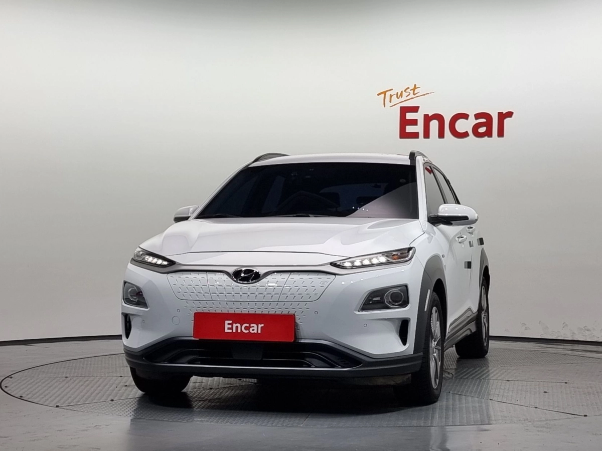 HYUNDAI KONA ELECTRIC