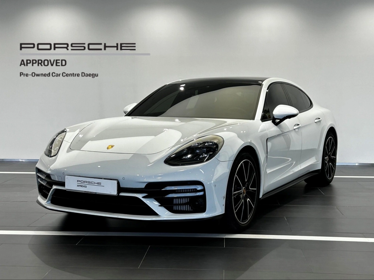 PORSCHE PANAMERA 971