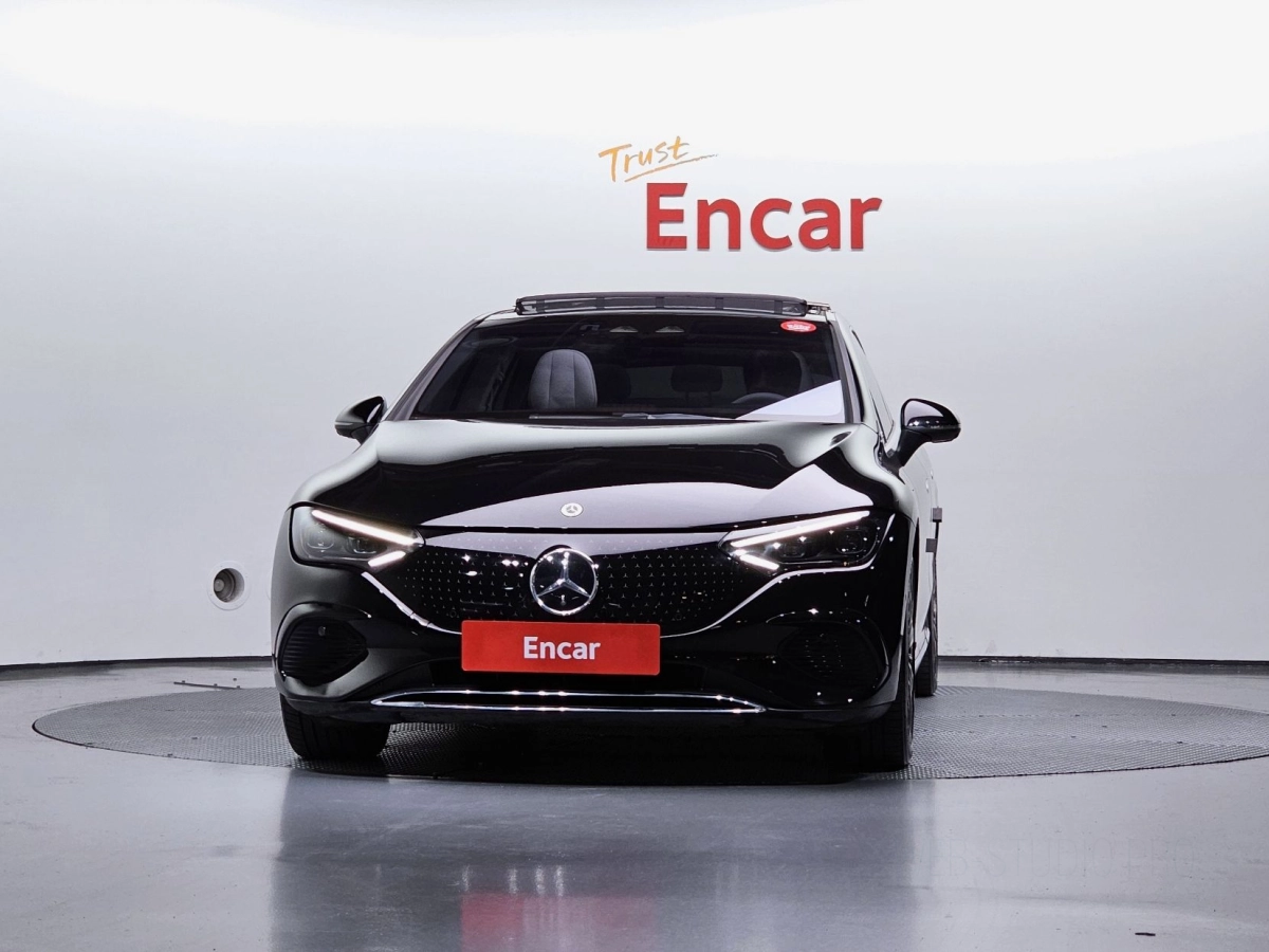 MERCEDES BENZ EQE V295