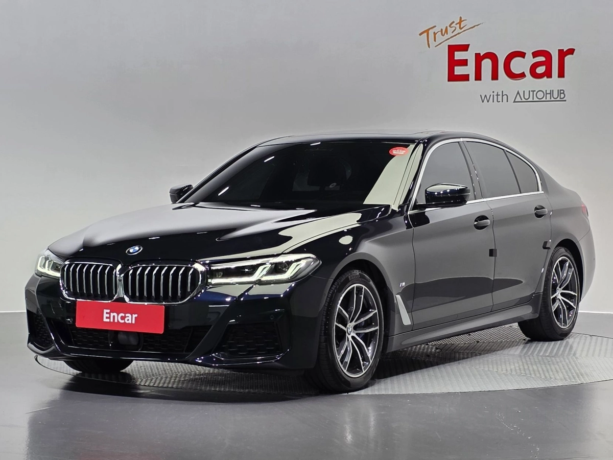 BMW 5-SERIES G30 2021