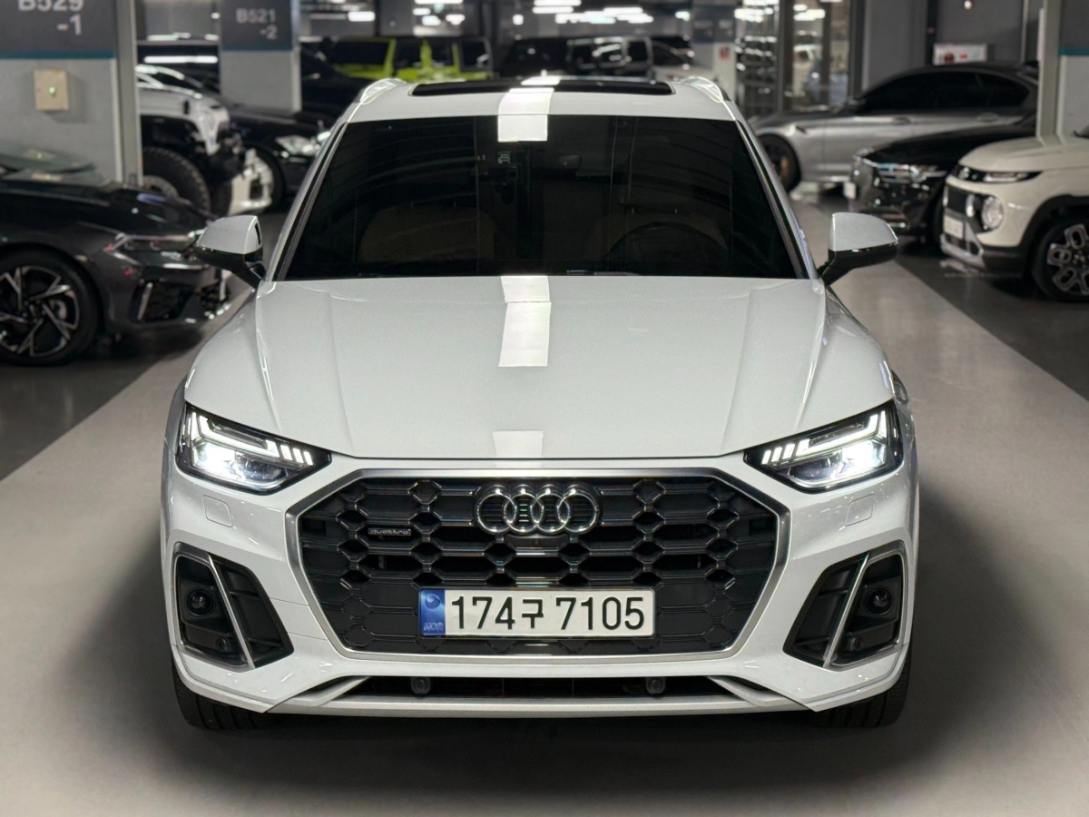 AUDI Q5 FY  2022