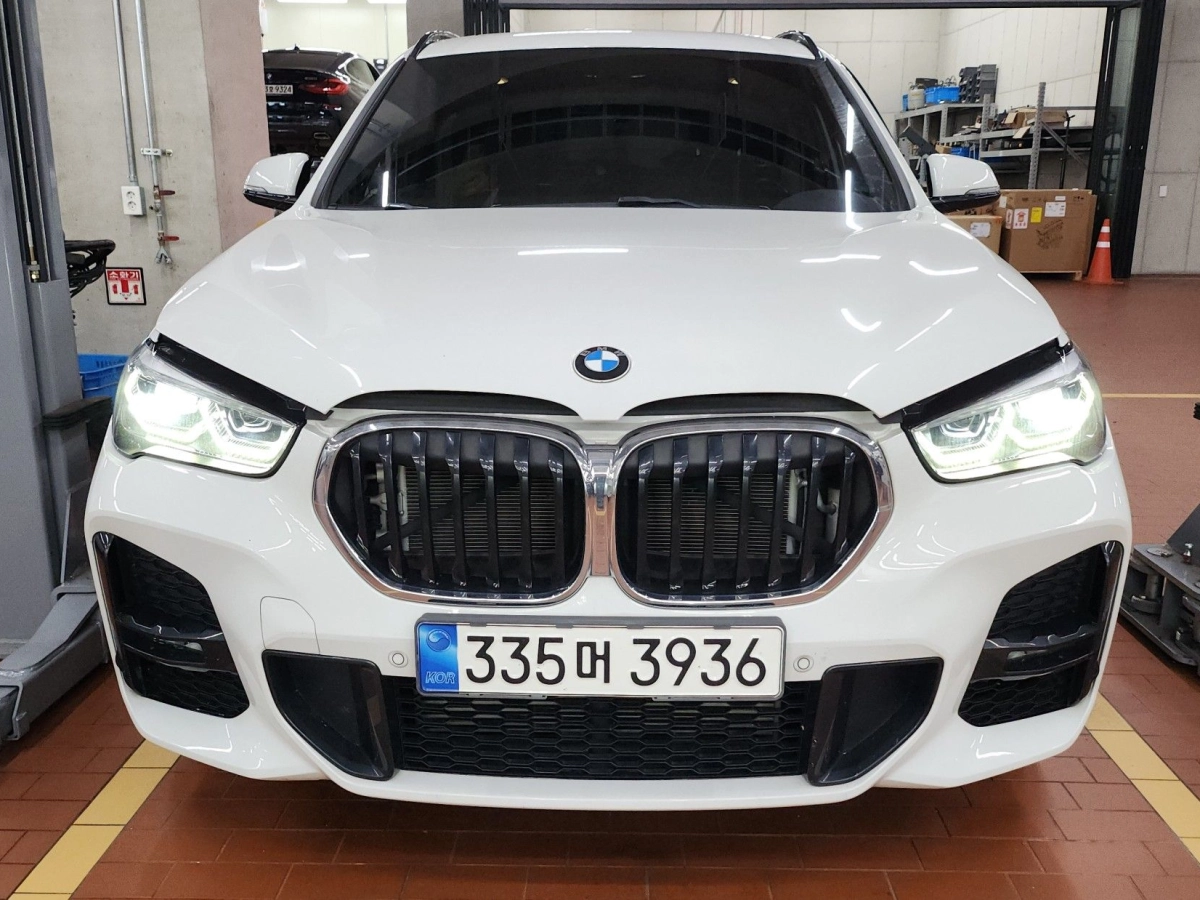 BMW X1 F48