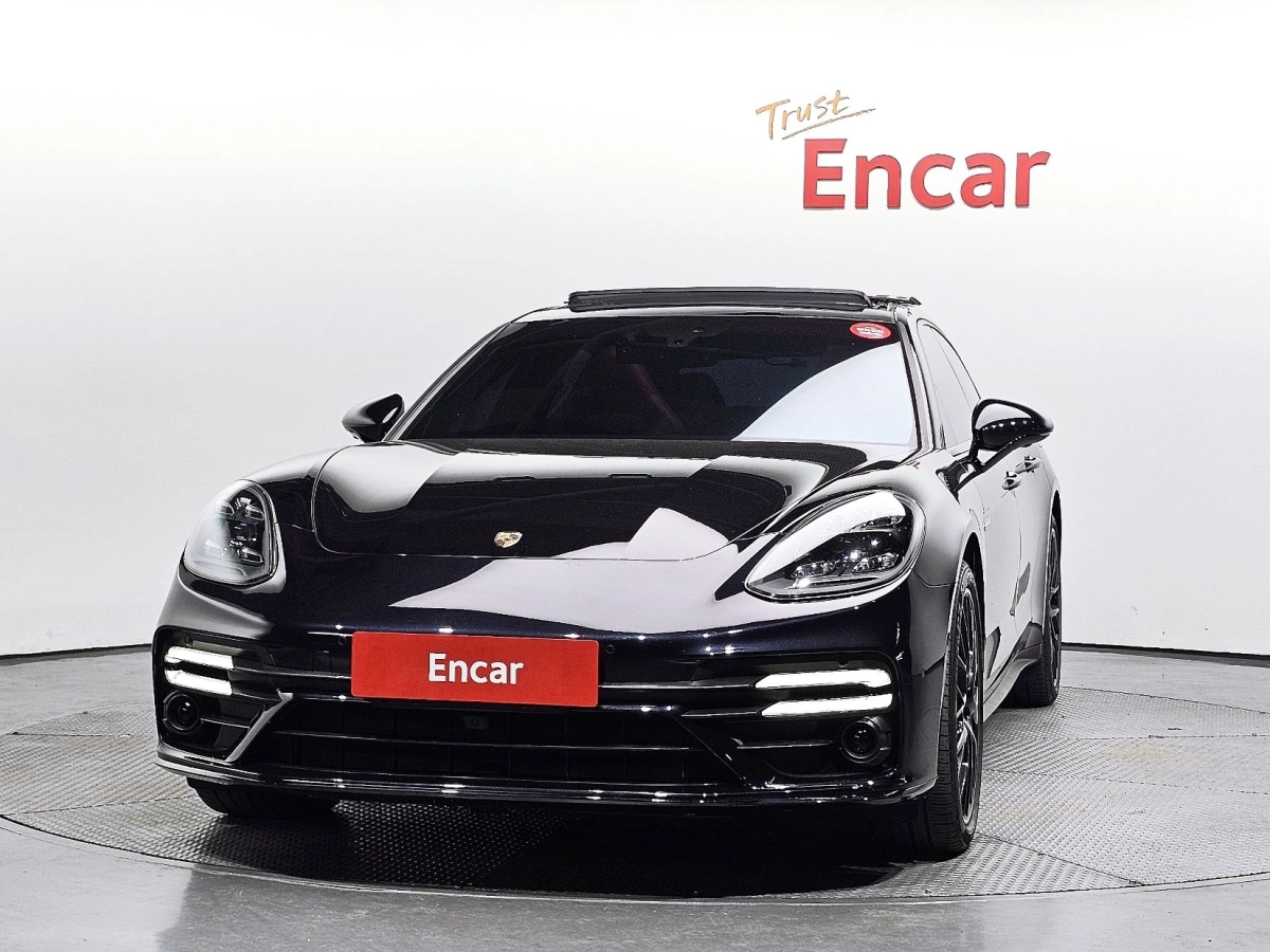 PORSCHE PANAMERA 971