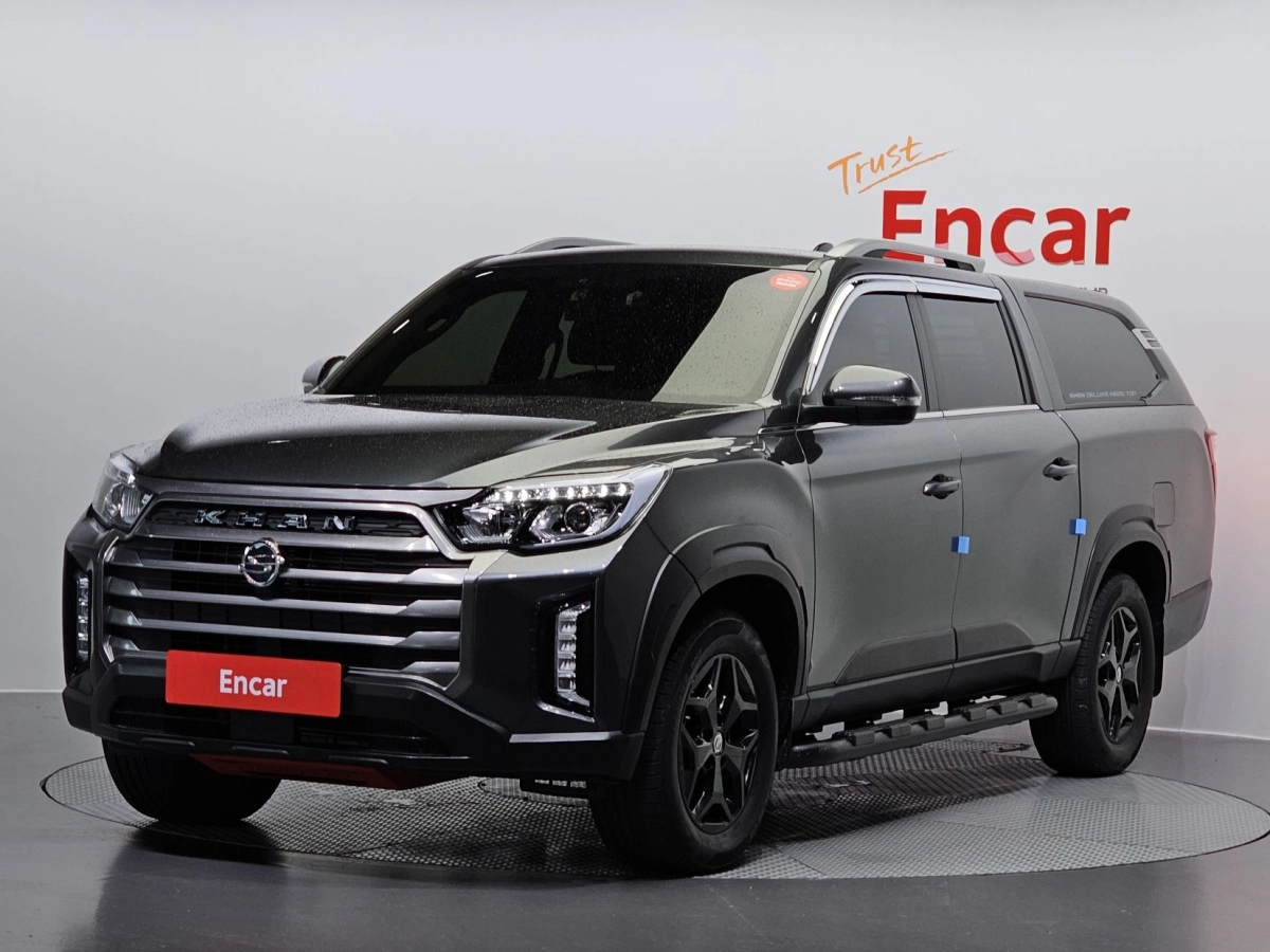 SSANGYONG REXTON SPORTS CAR