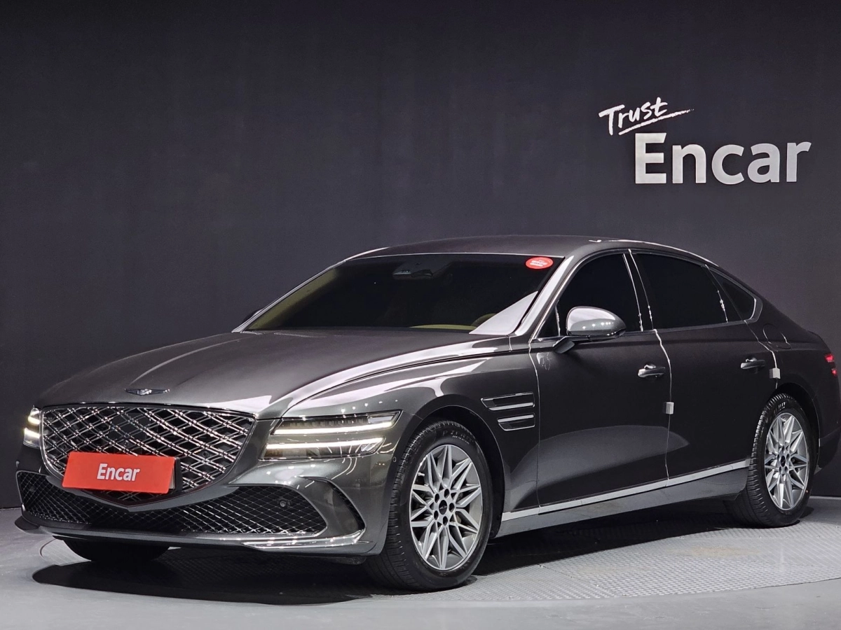 GENESIS G80 RG3