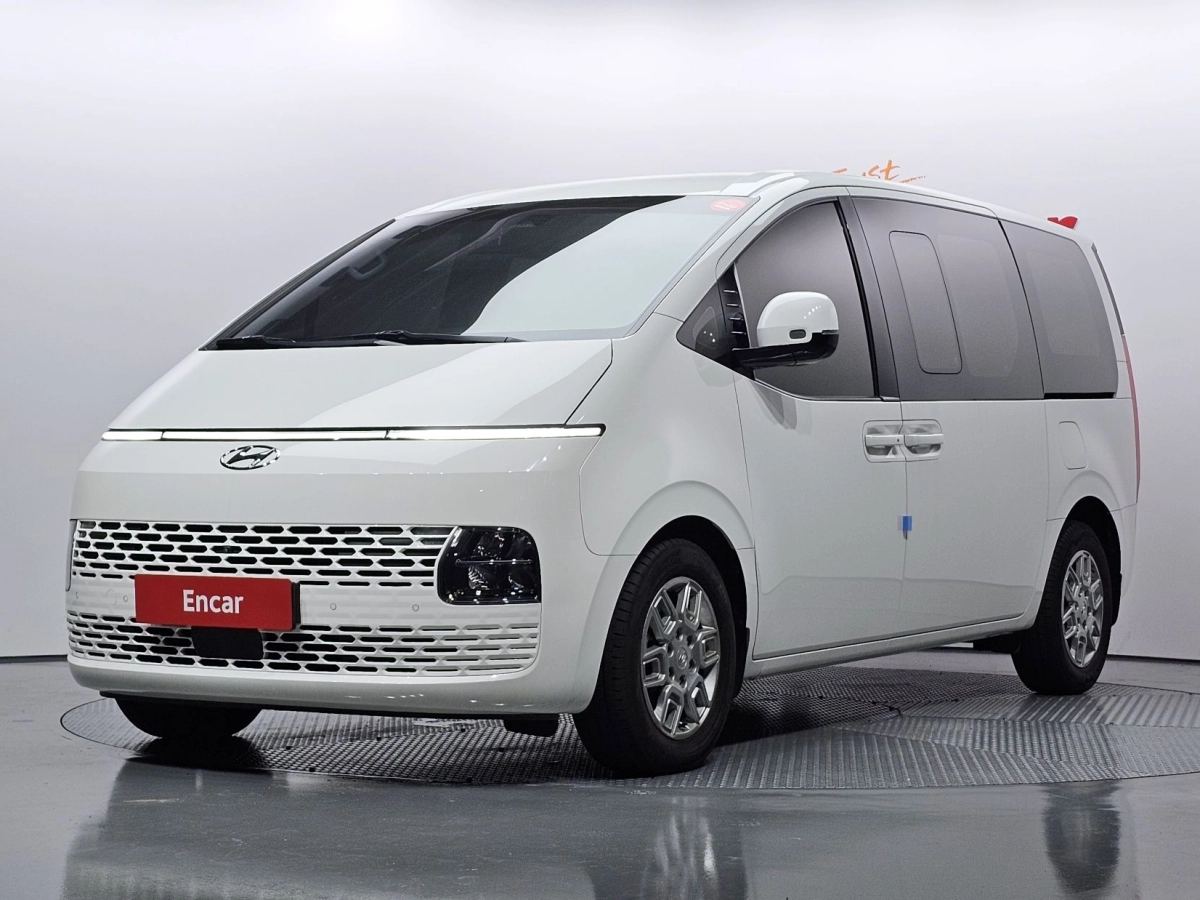 HYUNDAI STARIA 2021