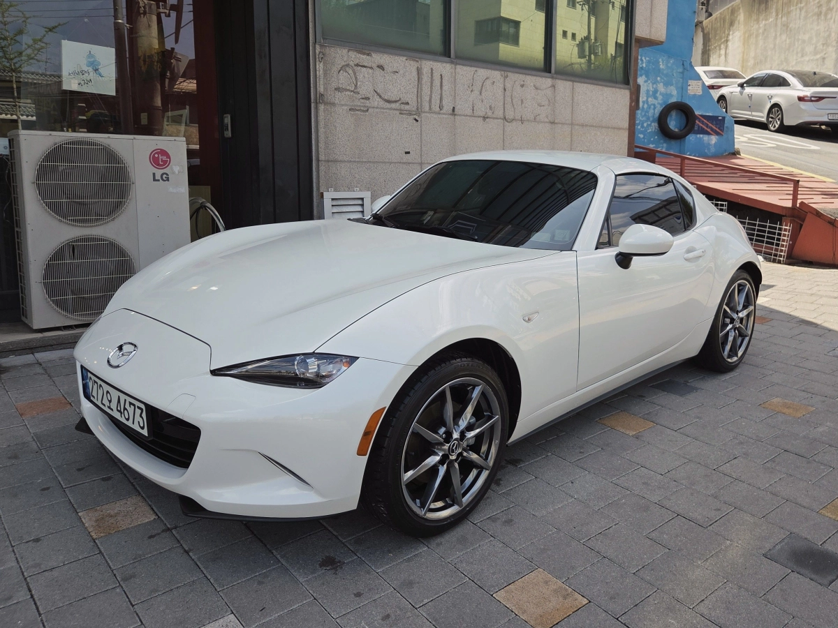 MAZDA MX-5  2021