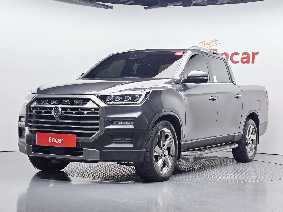 SSANGYONG REXTON SPORTS CAR