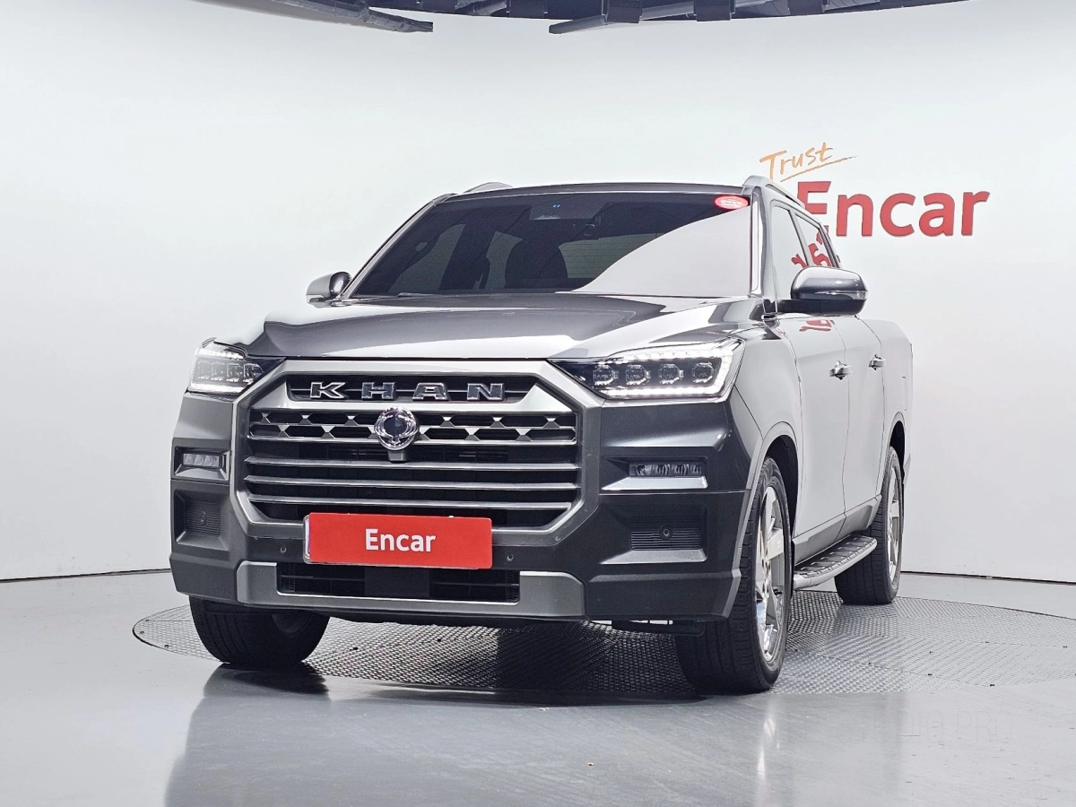 SSANGYONG REXTON SPORTS CAR