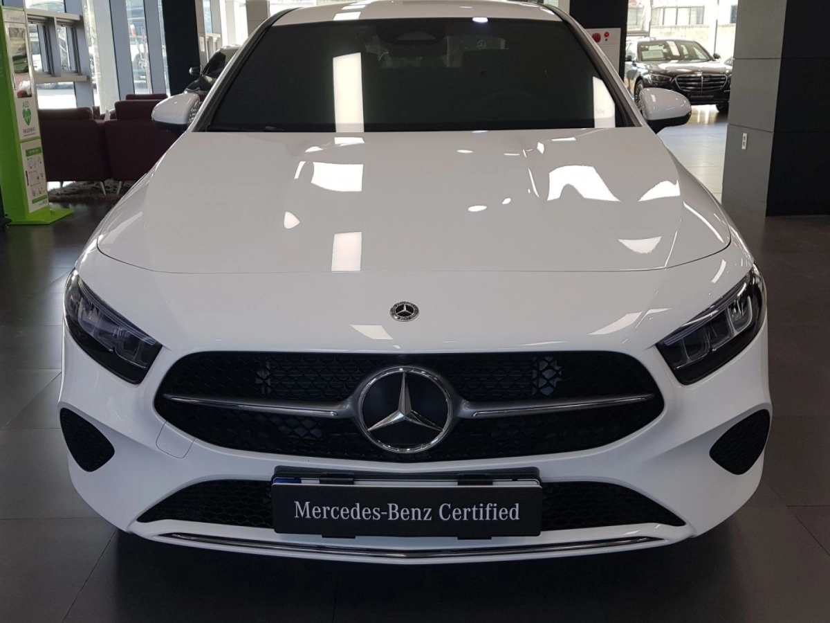 MERCEDES BENZ A-CLASS W177