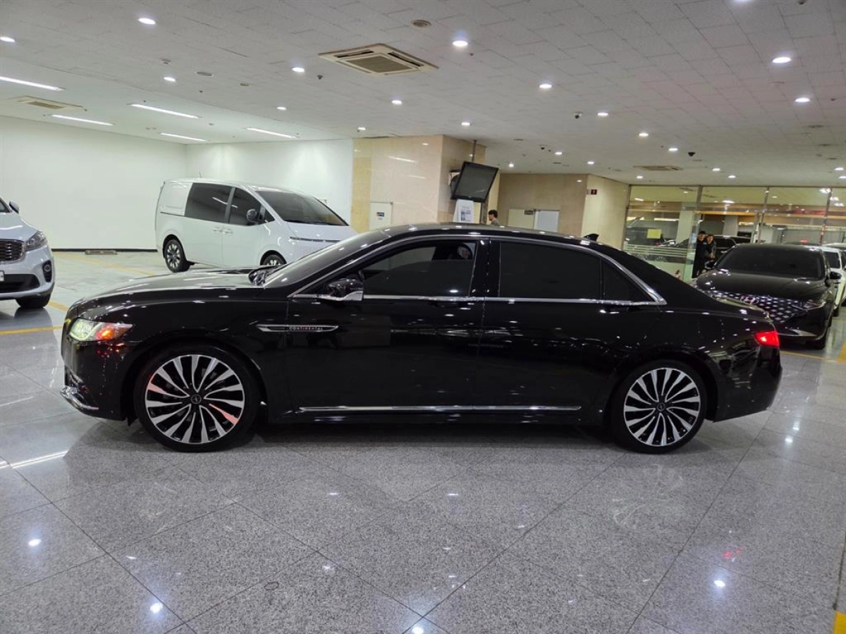 LINCOLN CONTINENTAL