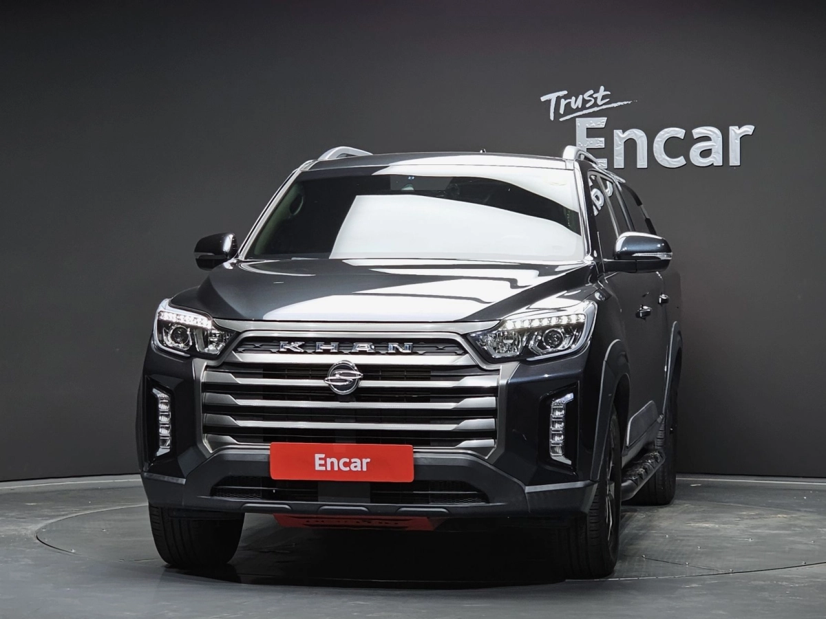 SSANGYONG REXTON SPORTS CAR