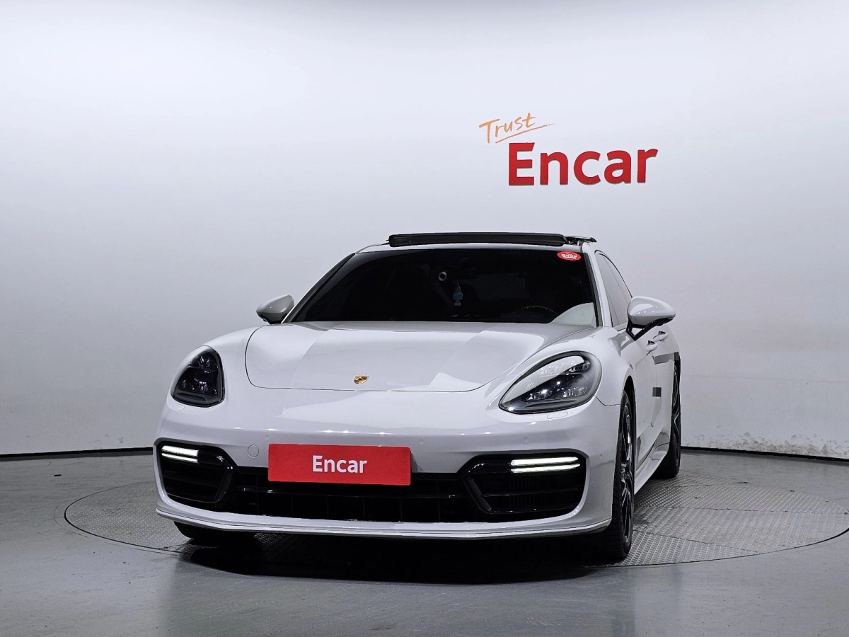 PORSCHE PANAMERA 971