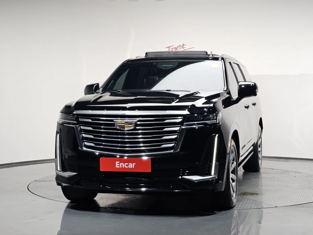 CADILLAC ESCALADE