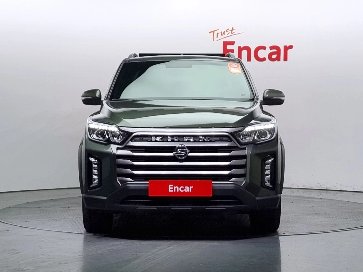 SSANGYONG REXTON SPORTS CAR