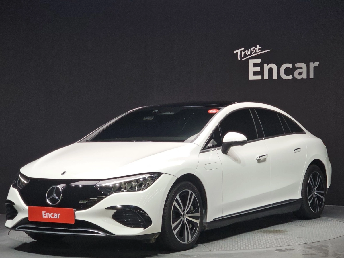 MERCEDES BENZ EQE V295