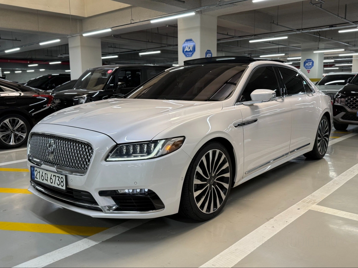 LINCOLN CONTINENTAL