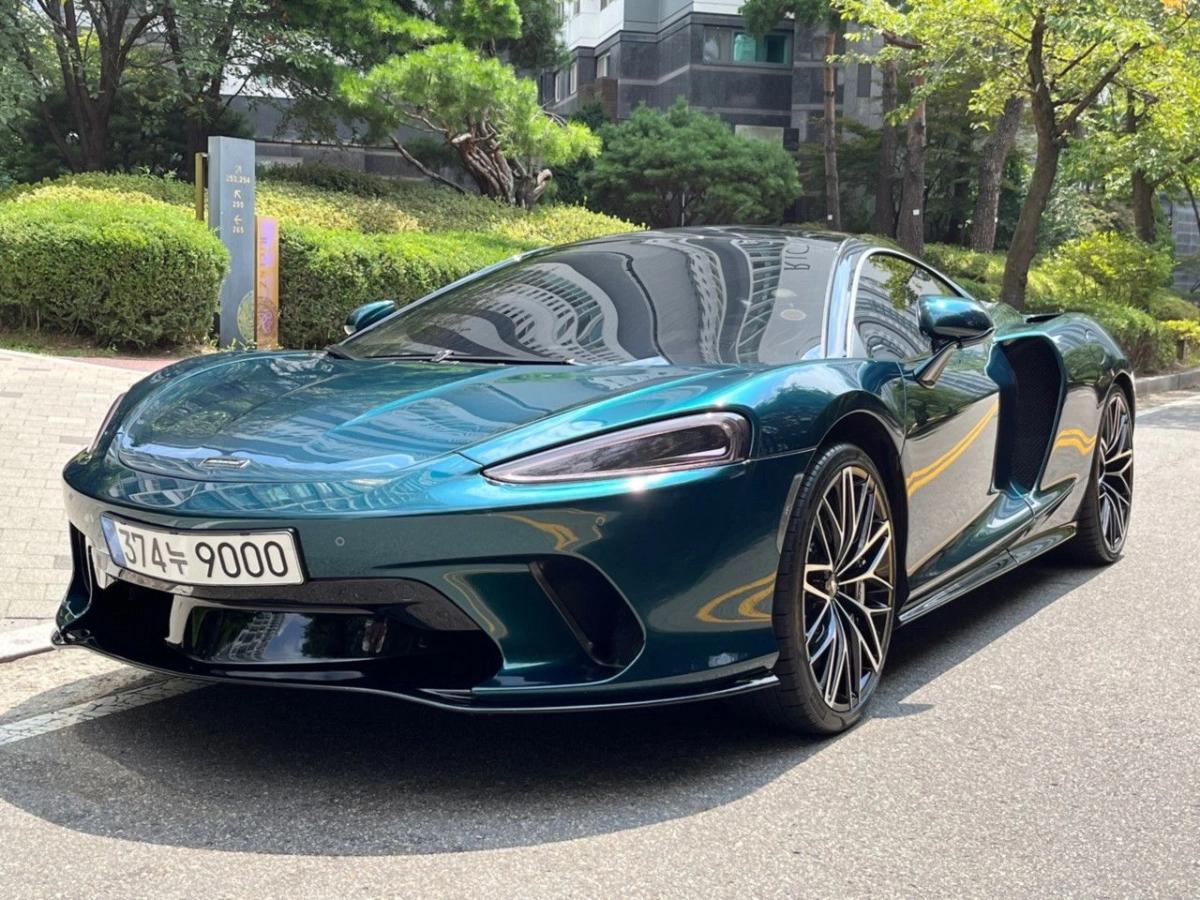 MCLAREN GT  2022