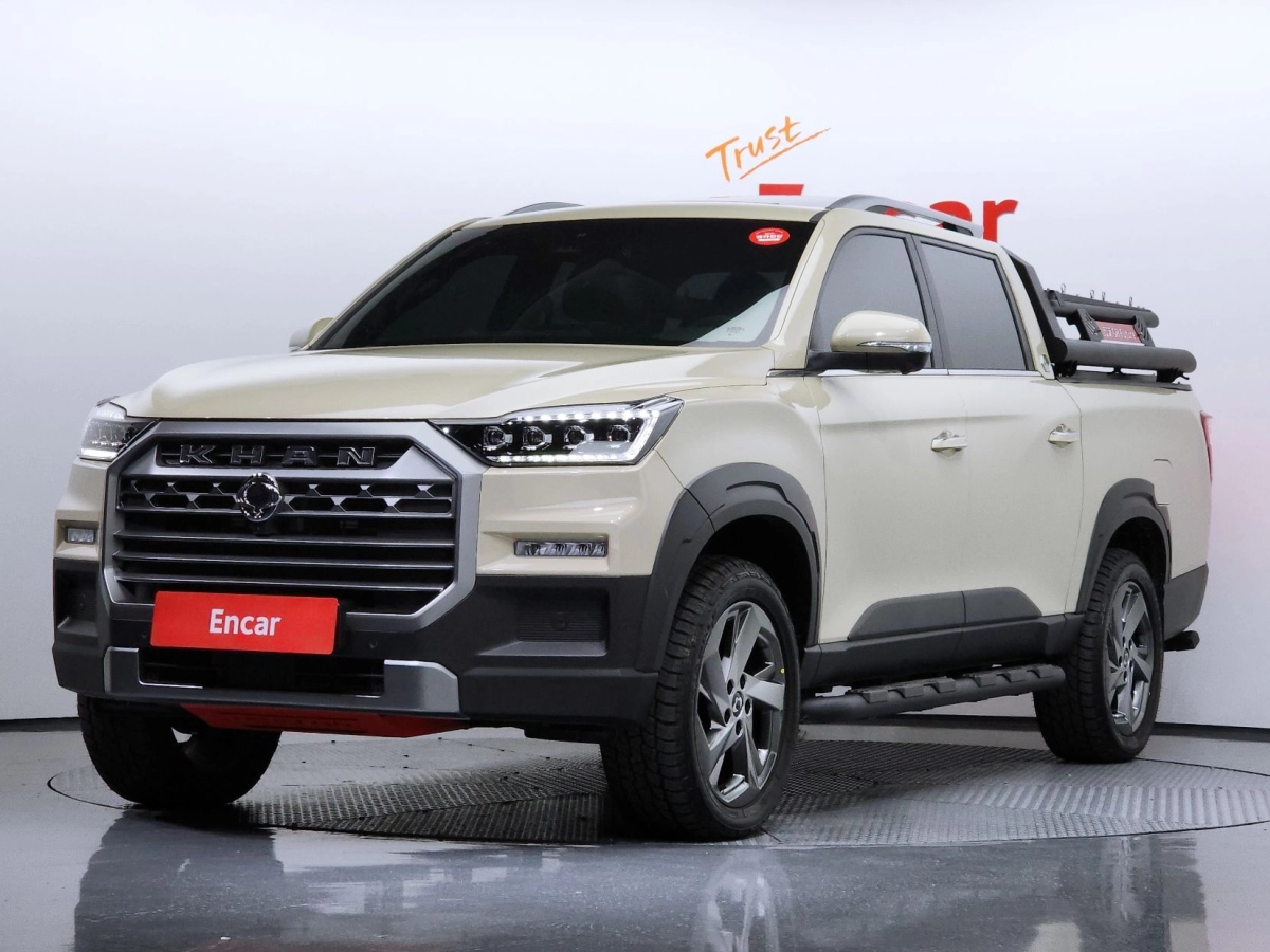 SSANGYONG REXTON SPORTS CAR