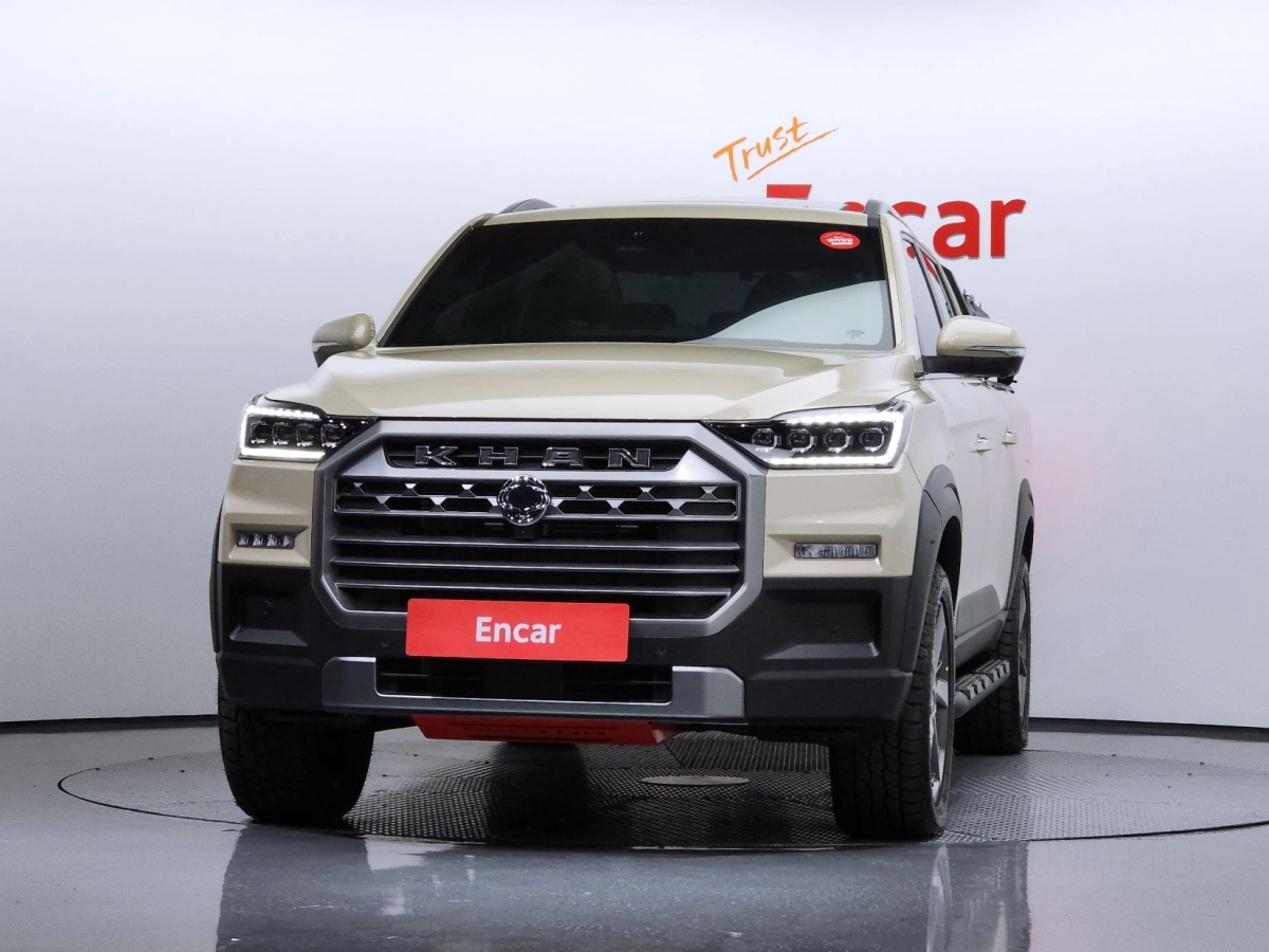 SSANGYONG REXTON SPORTS CAR