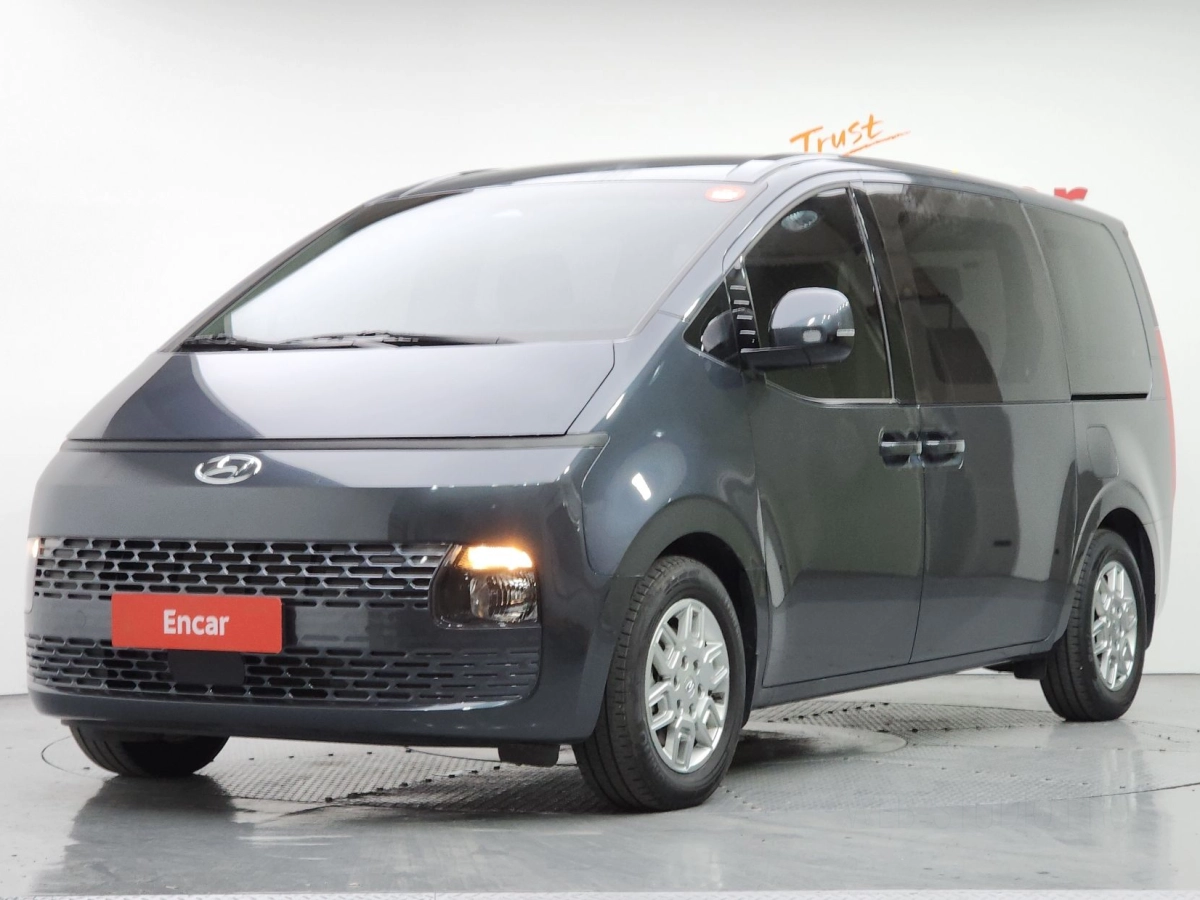 HYUNDAI STARIA 2022